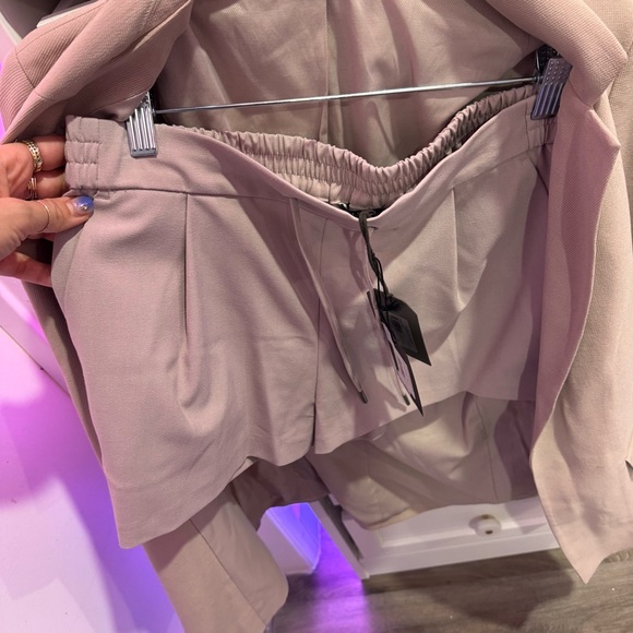 ALLSAINTS SET Aleida Tri Blazer + Aleida Tri Tailored Short in Dusty Pink - Picture 10 of 15